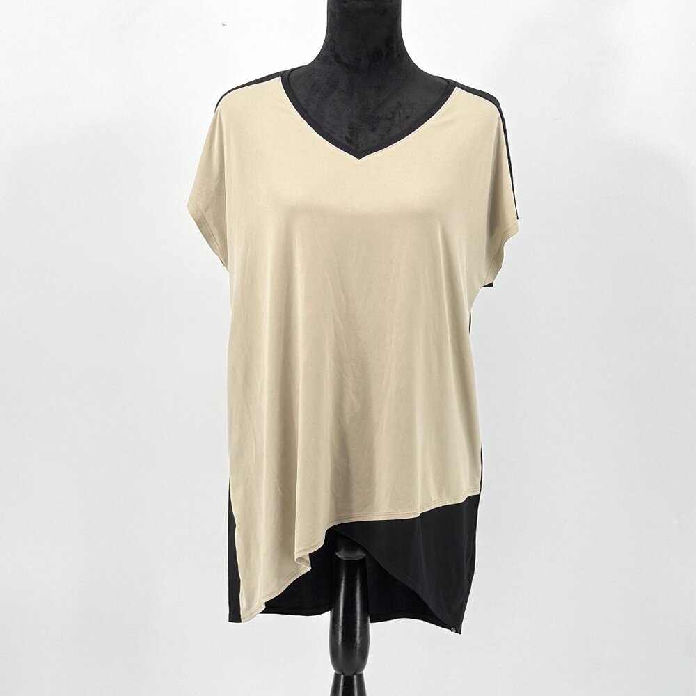 Chico's Geo Hem Top Cream and Black Size 2